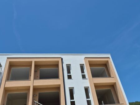  SHITET APARTAMENT 3+1+2 – ZOGU I ZI