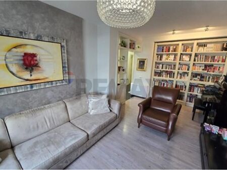 Appartamento - In Vendita - Via Don Bosko, Tirana(ID: 530411001-1390)