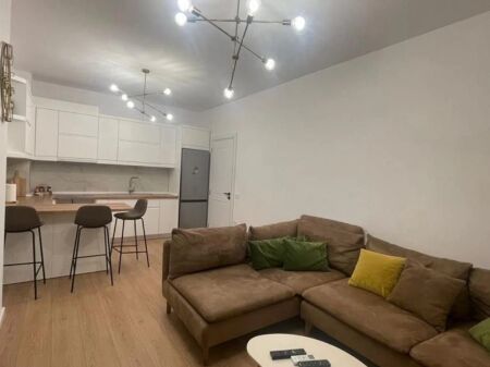 Affitto | Apartament 1 + 1 | Spitali Amerikan 2 | 450 €/mese