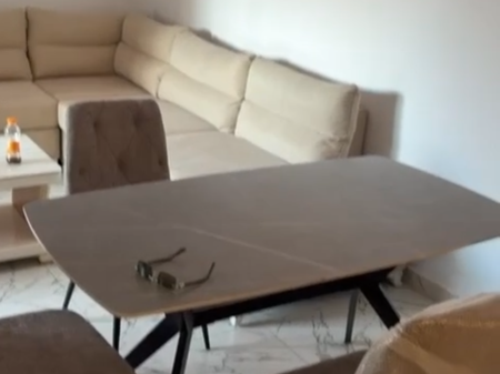 Appartamento 1+1, Via Kavaja!