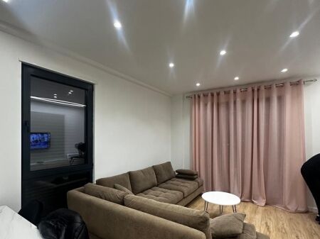 Rent | Apartament 2 + 1 | Porcelan | 750 €/month