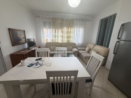 2+1,arredato ,resto delizio fresco,380 mila lek