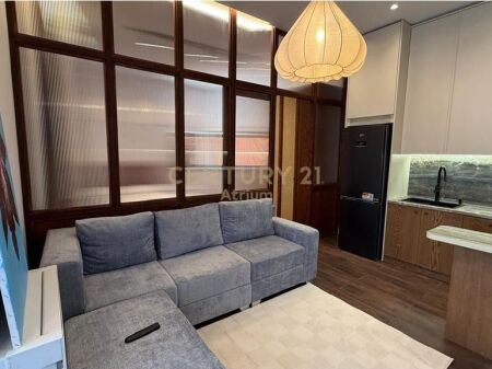 Appartamento 1+1 In Affitto a Pazari i Ri, Tirana - 700€ | 98 m²