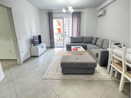 Qera, Apartament 2+1+2, Vila L 2, Unaza e Re