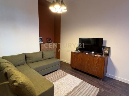 Appartamento 1+1 In Affitto a Pazari i Ri, Tirana - 700€
