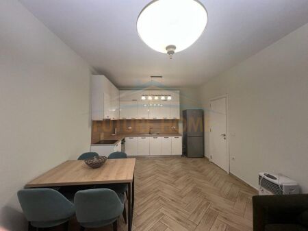 Affitto, Appartamento 1+1, Via Dibra