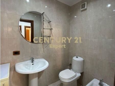JEPET ME QIRA APARTAMENT 2+1+2 TEK JOENA,21 DHJETORI