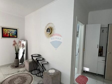 Apartament - Për Shitje - Rruga Muhamet Deliu, Tiranë