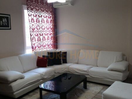 Qera, Apartament 2+1, Fresk