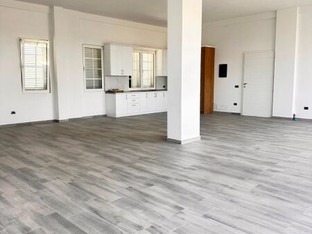 Apartament 4+1 me qeraPaskuqan