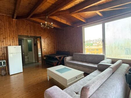 Shitet Apartament 1+1 pranë Majestic – Vetëm 200 m nga deti!