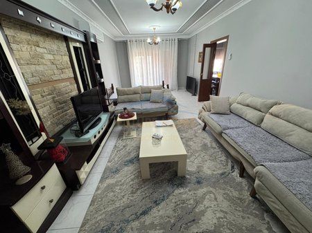 Shitet, Apartament 2+1+2, Laprake, Tirane