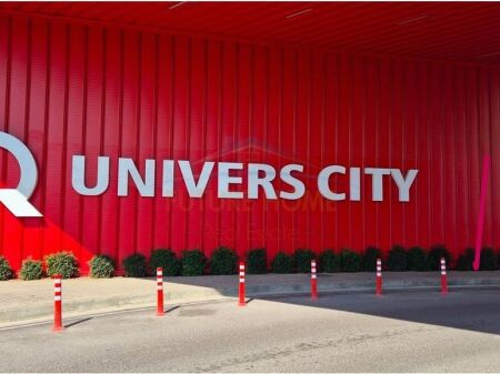 Shitet, Apartament 2+1+2 Univers City