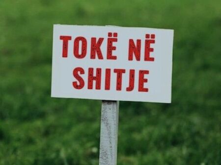 🏡 Terreno in vendita a Farkë të Vogël – Ottima opportunità di investimento!**