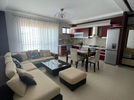 Shitet, Apartament 2+1+2, Zogu i Zi, Tiranë.