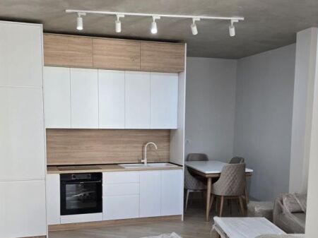 Appartamento 1+1+ Balcone In Affitto Vicino al Bar Oslo a Astir