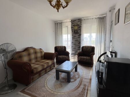 Qera, Apartament 2+1+2+Parkim, Rruga 5 Maj, Tirane . Empire71251