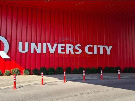 Shitet, Apartament 2+1+2 tek Univers City