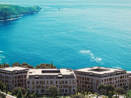 OKAZION2500€/m Shitet Apartament 2+1 Dhermi, Morina City Drimadhes beach
