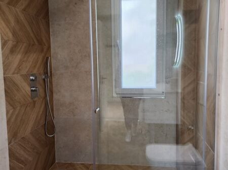 Apartament 2+1 Komuna Parisit prane Kristal Center