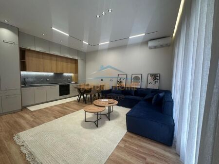 Affitto,Appartamento 1+1+ Parcheggio,Delijorgji ! 1.000 €