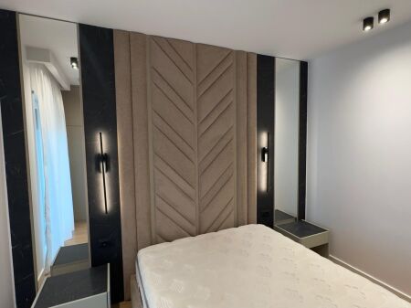 Jepet me Qira Apartament Luksoz 1+1 – Green Harmony, përballë UET