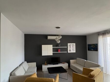 Qera | Apartament 2 + 1 | Shkolla e Baletit | 650 €/muaj
