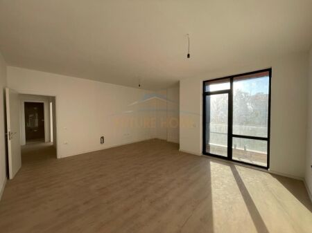 Shitet 1+1, Platinum Residence, Bulevardi i Ri. PRM60872