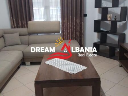 Jepet apartament 2+1+2 me qera ne zonen e Misto Mame prane Pallateve Cabej (ID 42215604)