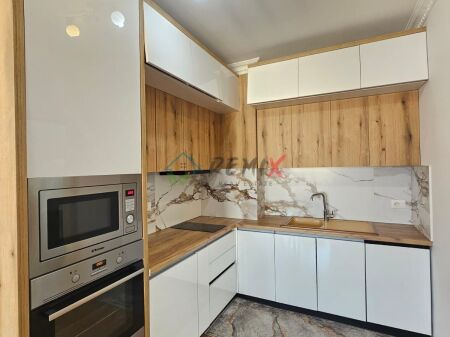 SHITET SUPER APARTAMENT 2+1 ME PAMJE DETI, RROTA E KUQE, PLAZH - DURRËS