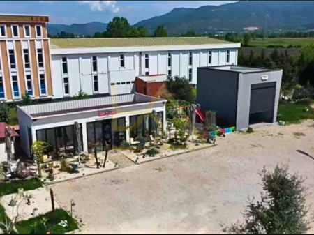 Iliria Business Park për Shitje – Kompleks Komercial në Autostradën Mamurras–Laç
