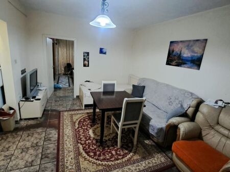 Apartament 1+1 me qera tek Ish Parku ne Rrugen e Kavajes