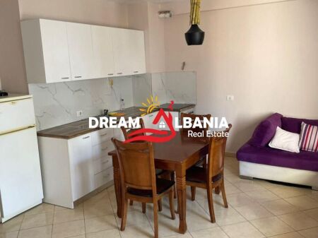 Jepet me Qira Apartament 1+1 – Yzberisht, pranë Grand Galerisë ()