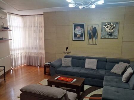 APARTAMENT ME QERA 2+1 RRUGA FORTUZI 90.000 LEKE FH-81630