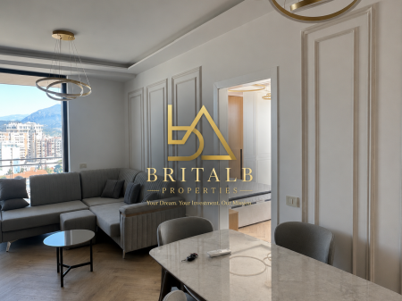 Apartament Luksoz 2+1 për Qira – Golden Tower, Mine Peza, Tiranë