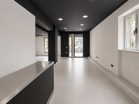  JEPET ME QERA AMBIENT BIZNESI PREMIUM – 21 DHJETORI, RRUGË KRYESORE 