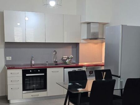 Qera | Apartament 1 + 1 | Komuna e Parisit | 550 €/muaj
