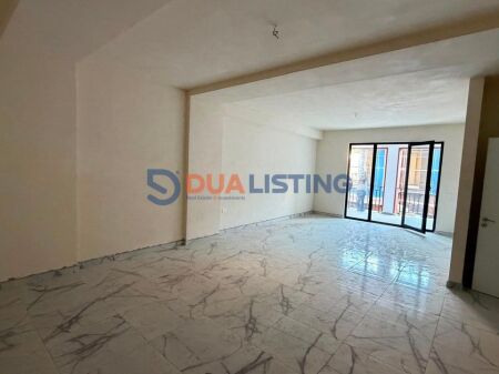Locale per uffici in affitto – Urban Gate Residence