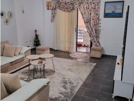 Qera, Apartament 1+1, Fresk, Tirane