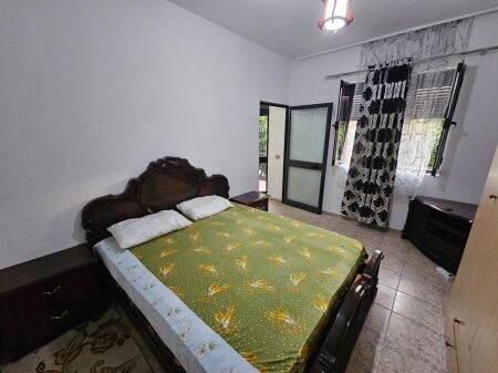Rent | Apartament 1 + 1 | Rruga Todi Shkurti | 300 €/month