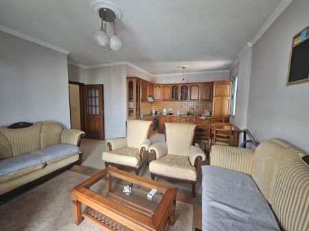 Appartamento 2+1 in affitto in via Elbasan!