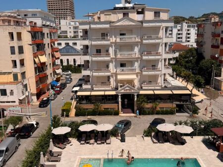 Shitet Apartament 1+1 në Golem – Pranë Fafa Resort