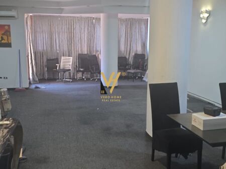 LOCALE COMMERCIALE 145 M2 IN AFFITTO IN PIAZZA WILLSON 1.800 EURO
