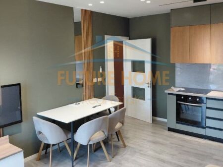 Tirane, jepet me qera apartament 2+1, Mangalem 21