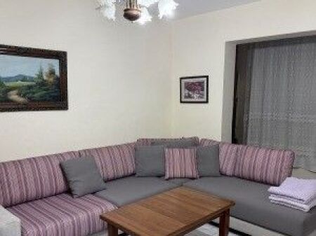 Affitto | Apartament 1 + 1 | Ish Parku i Autobusave | 450 €/mese