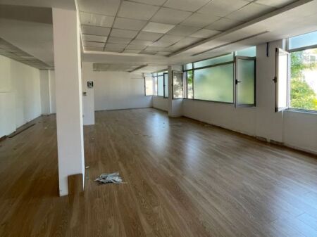 Business premises for rent at Ish Blloku, near Conad, Moskat Street