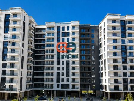 Tek Kompleksi Turdiu, Shitet Super Apartament 3+1+2, Me Strukture Perfekte Dhe Hapesira Te Bollshme !!