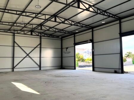 MAGAZZINO IN AFFITTO 300 M2 LAKNAS 160.000 LEKE FH-81870
