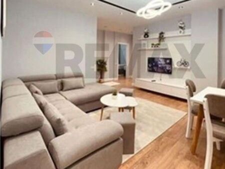 Apartament - Për Qira - Rruga Frosina Plaku, Tiranë(ID: 530411012-208)