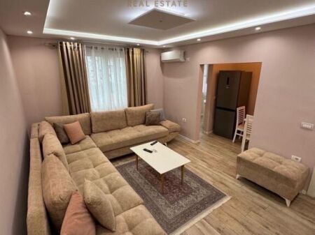 Appartamento 1+1 in affitto a 21 Dhjetor